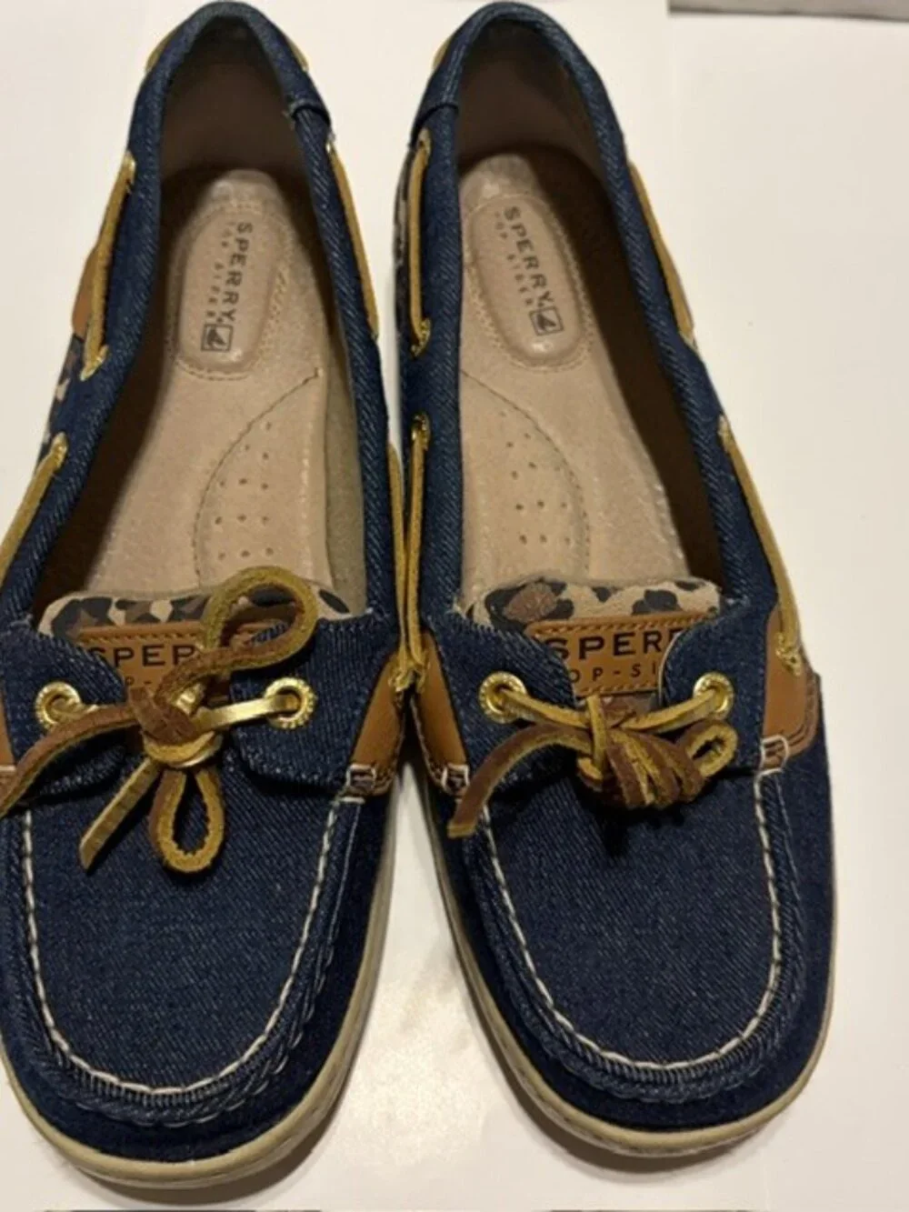 Sperry Angelfish Blue Denim Lepard Print Size 7.5M